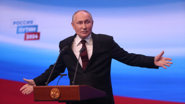 Váratlanul bedobott Putyin egy elképesztő követelést: most aztán borulnak a béketárgyalások?