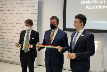 roska botond brain vision center rózsa balázs palkovics lászló