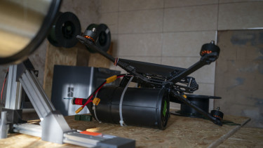 Annyira bevált  fegyver az ukrajnai harcmezőkön, hogy a legfontosabb amerikai szerv is ebben gondolkodik