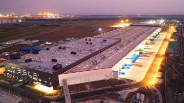 tesla gigafactory kina shanghaj
