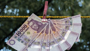 Tíz év alatt a magyar gazdagok végre felzárkóztak az EU-hoz 