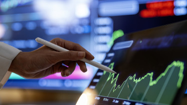 Erre figyelj, ha 2026-ban részvényekbe fektetnél!