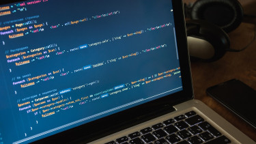 Kényes ponton támadnak vissza a nagyhatalmak a kiberbűnözőknek