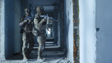 Ukrajna képtelenné vált az elképzelt védekezésre, Moszkva előveszi a nukleáris fegyvereket – Háborús híreink csütörtökön 