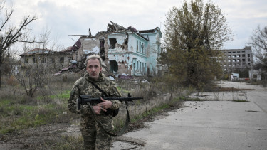 Kibukott: Oroszország már most készül elutasítani a washingtoni béketervet, csak a teljes győzelmet fogadná el