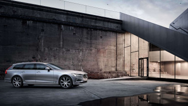 v90
